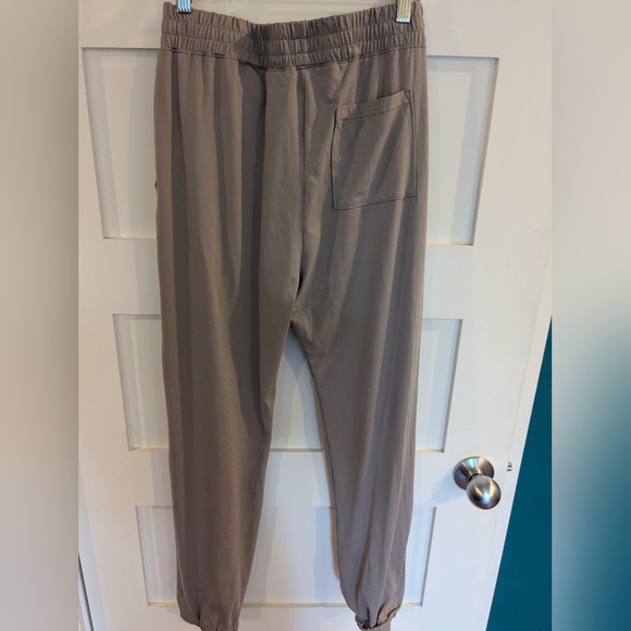 Abercrombie Kids Soft Jogger Pants Size 15/16 - Picture 2 of 5